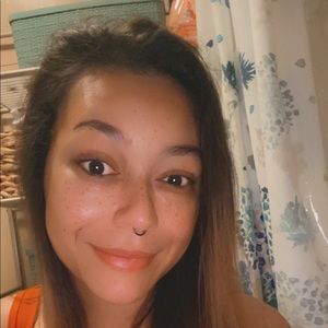 Meet your Posher, Brandi